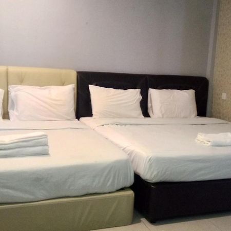 פנתאי צנאנג D Lima Beach Inn מראה חיצוני תמונה