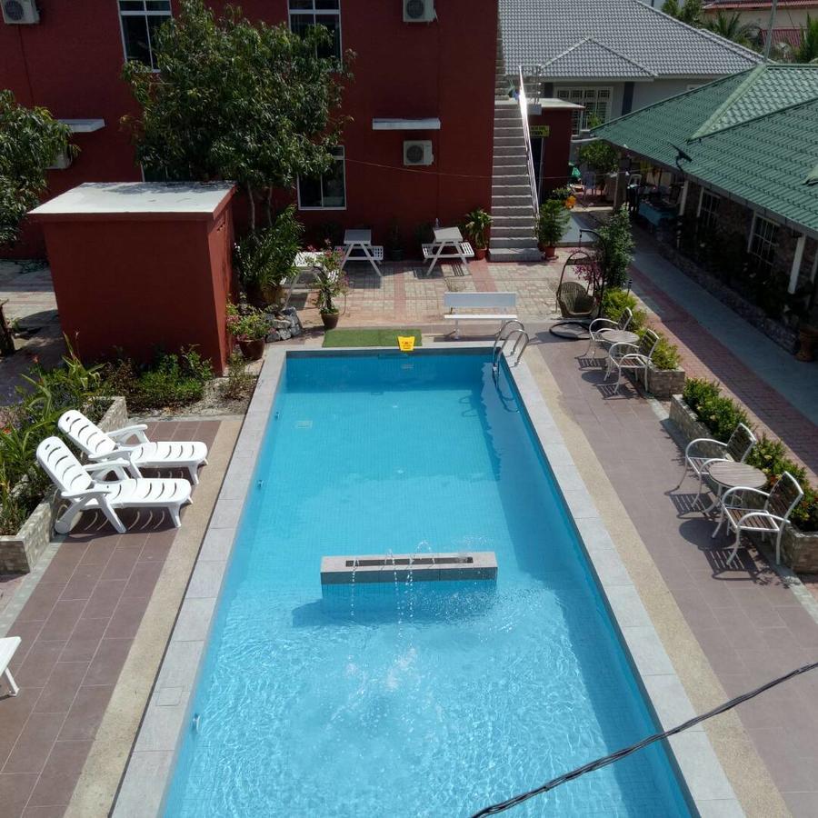 פנתאי צנאנג D Lima Beach Inn מראה חיצוני תמונה
