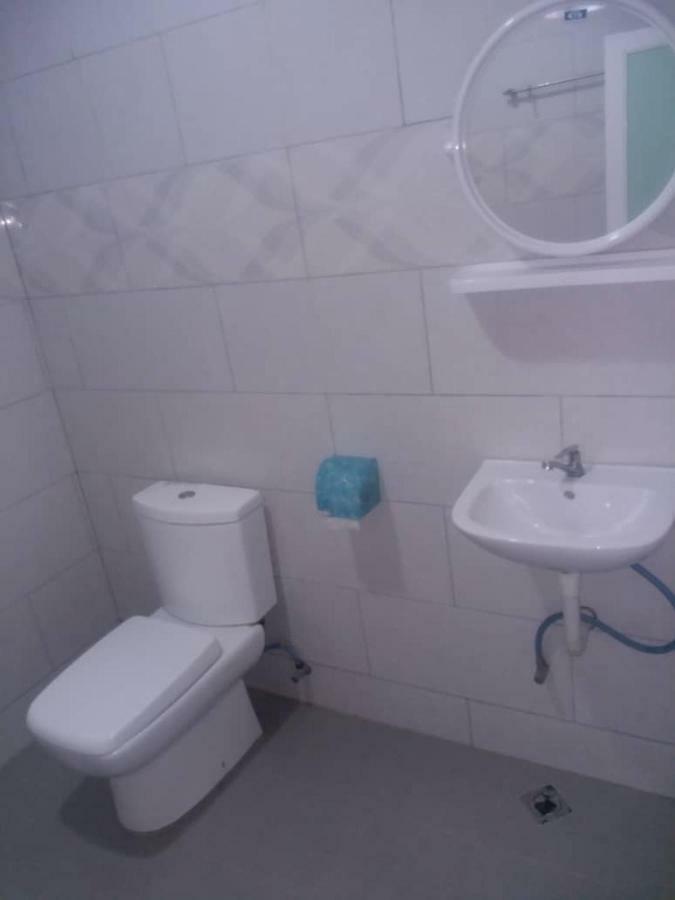 פנתאי צנאנג D Lima Beach Inn מראה חיצוני תמונה