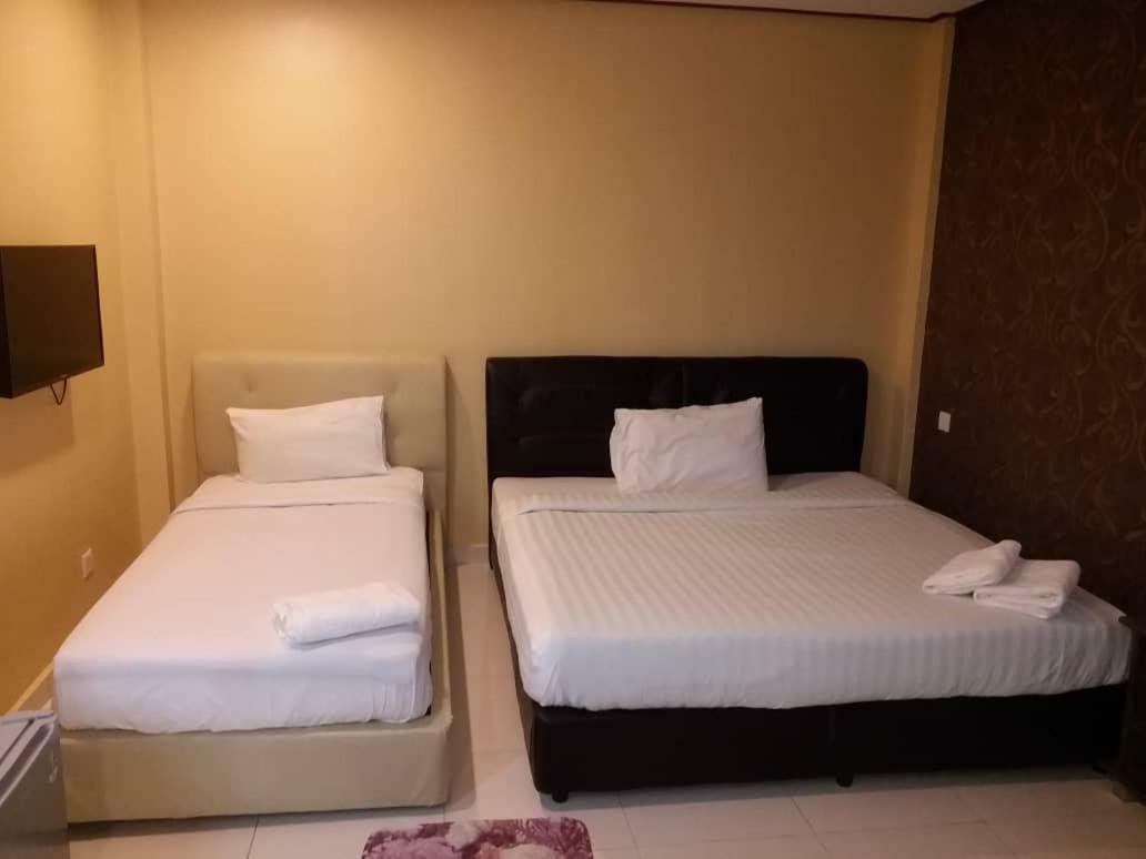 פנתאי צנאנג D Lima Beach Inn מראה חיצוני תמונה