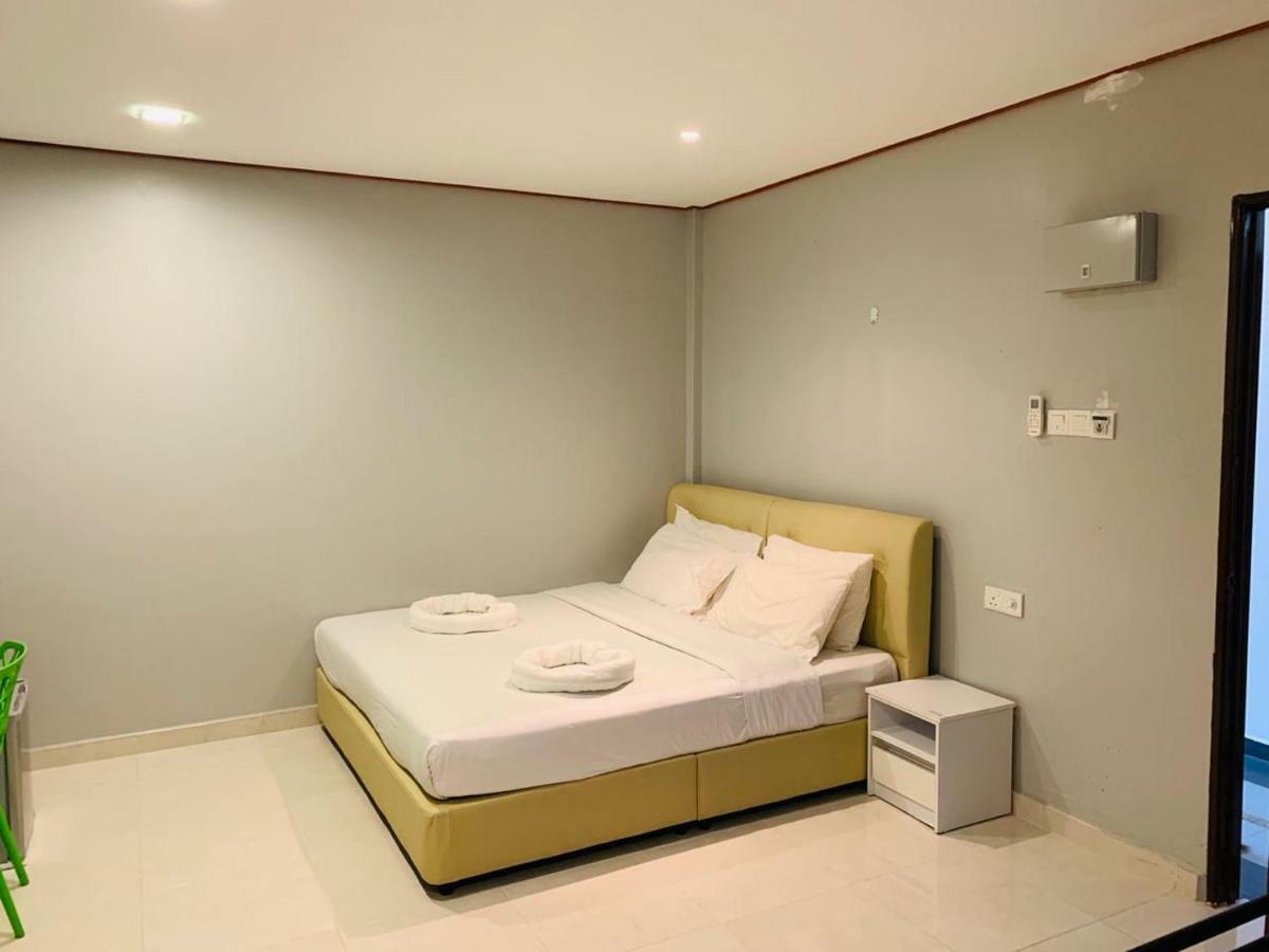 פנתאי צנאנג D Lima Beach Inn מראה חיצוני תמונה