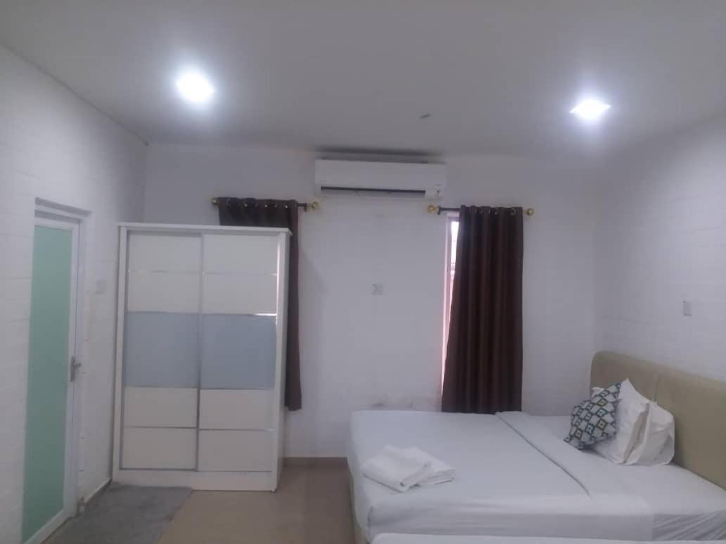 פנתאי צנאנג D Lima Beach Inn מראה חיצוני תמונה